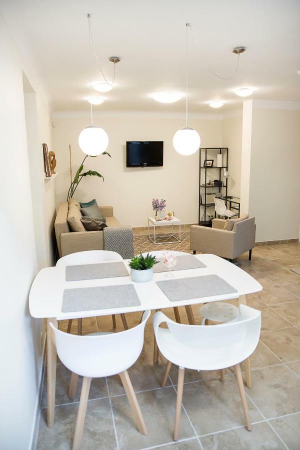 Stay In Kaunas - Free Parking ภายนอก รูปภาพ